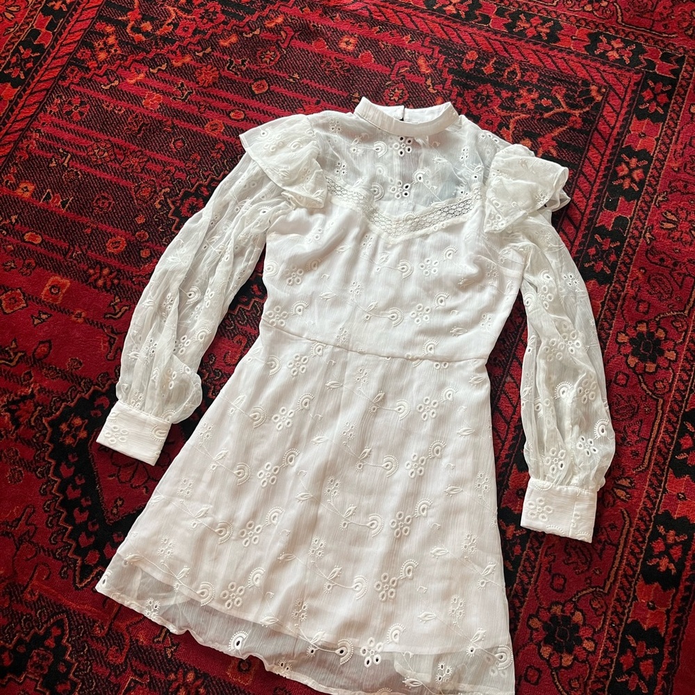 White eyelet lace Victorian/Edwardian style dress size 4 Modcloth
